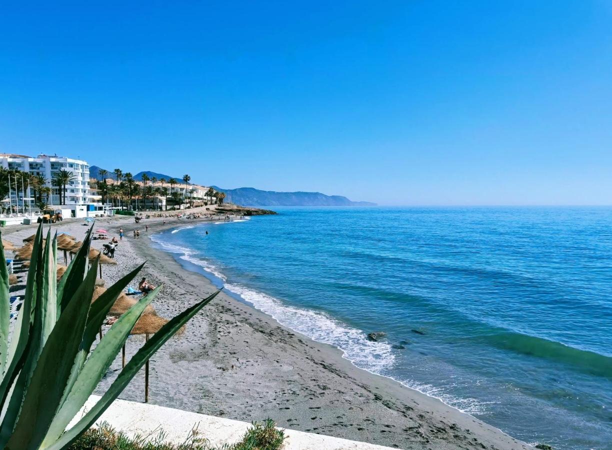 Casa Ana Nerja Villa Luaran gambar