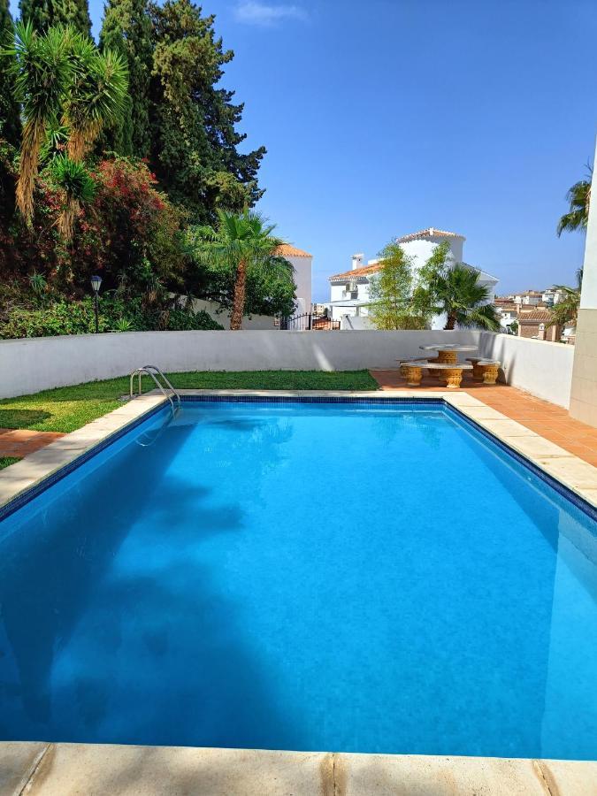 Casa Ana Nerja Villa Luaran gambar